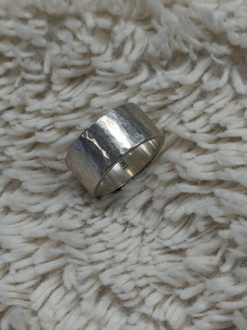 James Avery Wide Hammered Band Ring (retired), sz 6